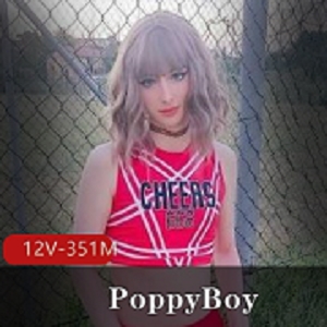 onlyfans首发像芭比娃娃一样精致的《伪娘PoppyBoy》